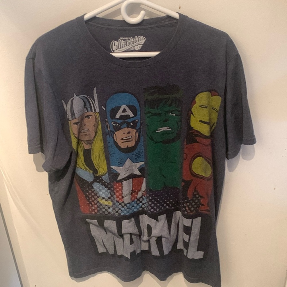 Super Cool Old Navy Marvel Collaboration Hulk, Iron Man, Captain America SZ L 🔥